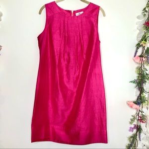 Vineyard Vine bright pink silk sleeveless dress Barbiecore